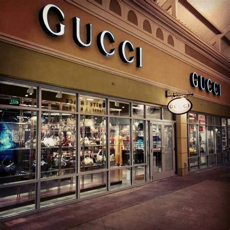 Gucci store near me location